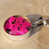 Kette mit rundem Anhänger, Holunderblüte, Silberschmuck (.925er), 45cm, mit echter Blüte/Blume, Harz